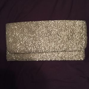 silver, beaded clutch purse with zipper